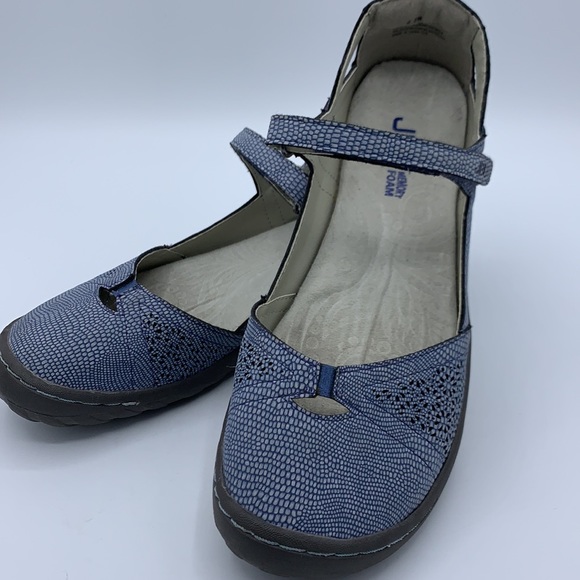 JBU by Jambu Megan Reptile Embossed Memory Foam Mary Jane Shoes - Picture 7 of 12